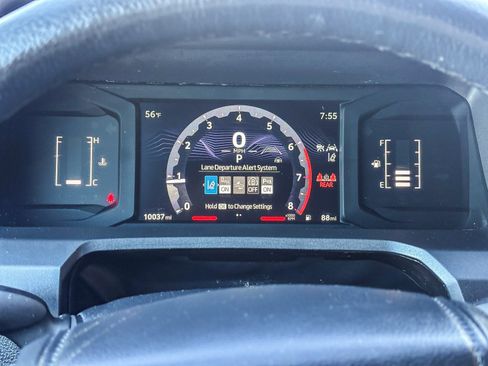 Certified 2024 Toyota Tacoma SR5 image 27