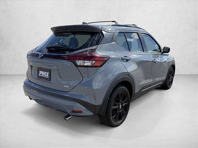 Used 2021 Nissan Kicks SR w/ SR Premium Package FWD image 5