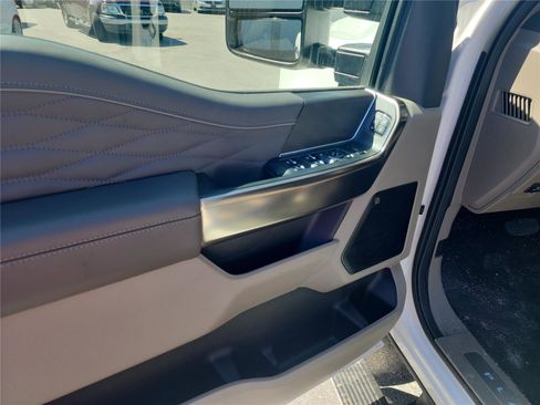 New 2026 Ford F450 Platinum w/ Platinum Plus Package image 14