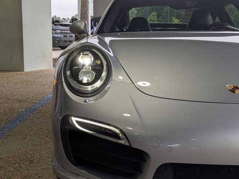 Used 2016 Porsche 911 Turbo S image 10