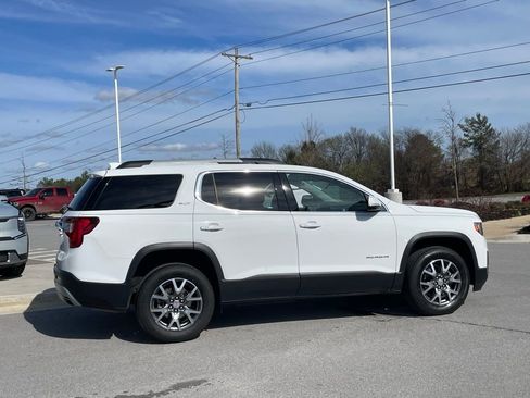 Used 2022 GMC Acadia SLT w/ Preferred Package FWD image 8