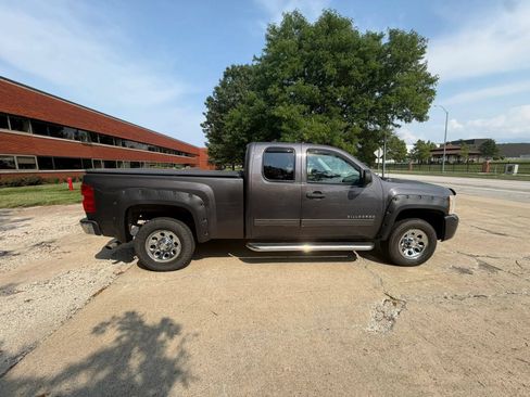 Used 2011 Chevrolet Silverado 1500 LS AWD/4WD image 6