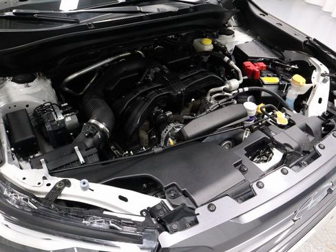 Used 2025 Subaru Forester Premium image 17