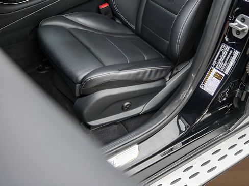 Used 2022 Mercedes-Benz GLC 300 GLC 300 image 8