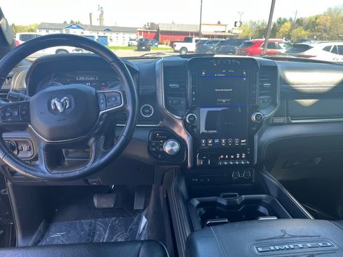 Used 2019 RAM 1500 Limited AWD/4WD image 12