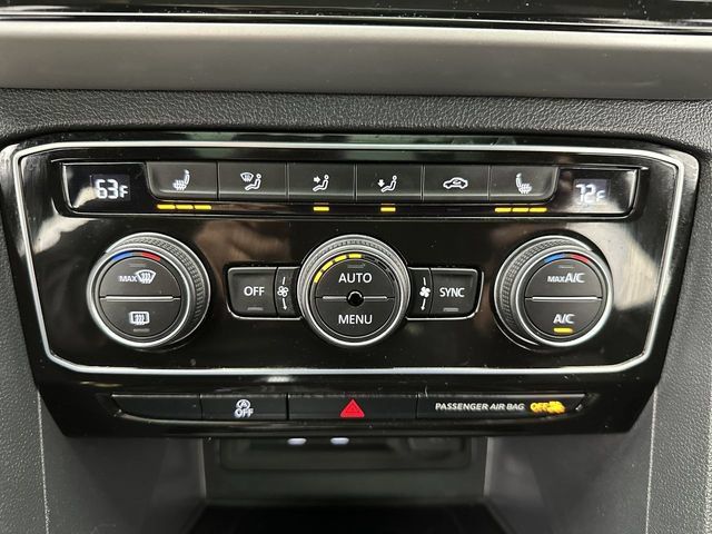 Certified 2023 Volkswagen Atlas Cross Sport SE w/ Panoramic Sunroof Package AWD/4WD image 18