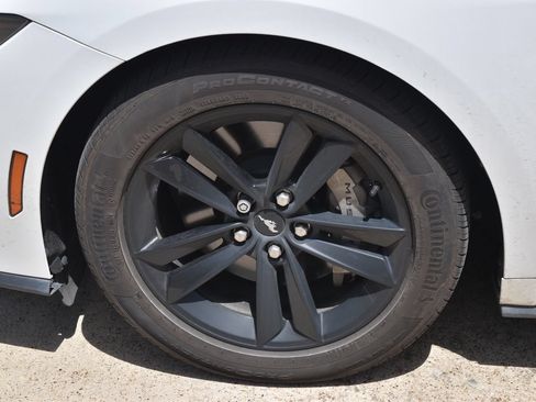 Used 2024 Ford Mustang GT RWD image 10