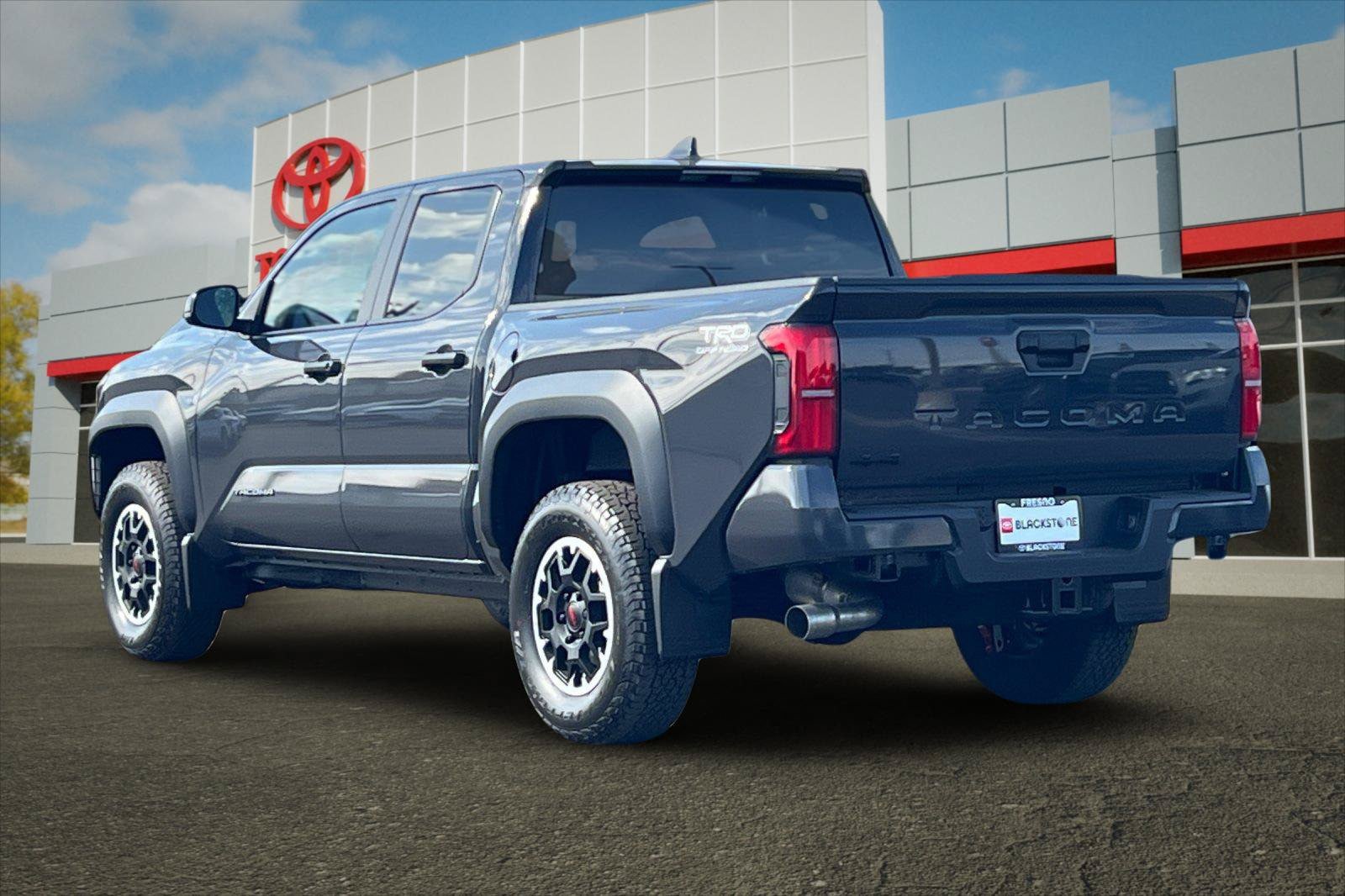 Used 2026 Toyota Tacoma TRD Off-Road AWD/4WD image 5