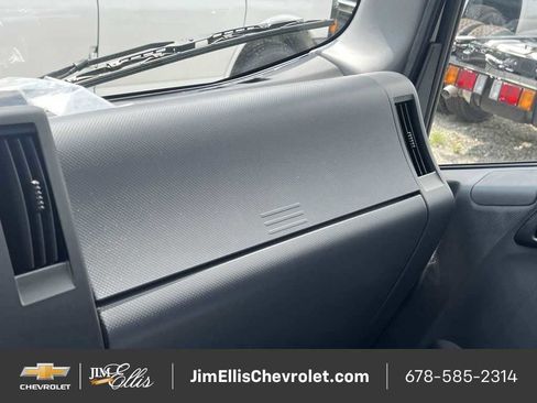 New 2025 Chevrolet Low Cab Forward image 18