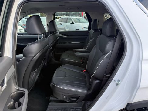 Used 2025 Hyundai Palisade SEL image 16