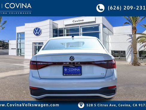 New 2026 Volkswagen Jetta SE image 6