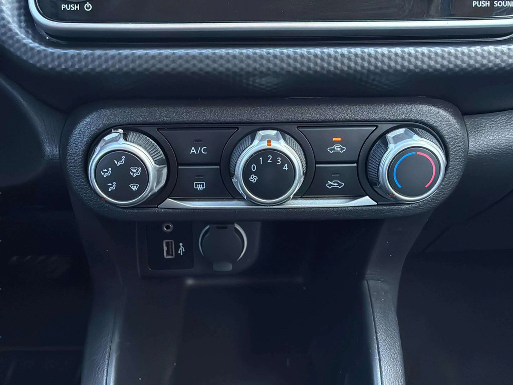 Used 2022 Nissan Kicks S FWD image 21