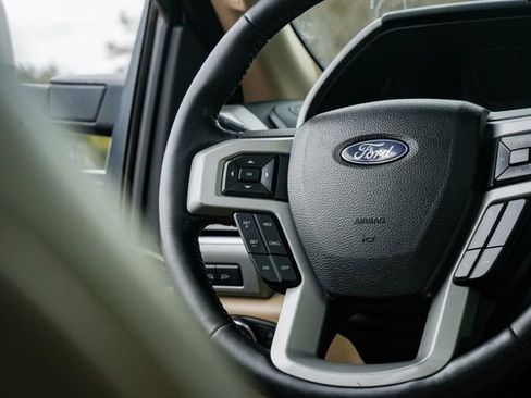 Used 2017 Ford F250 Lariat w/ Lariat Ultimate Package image 46