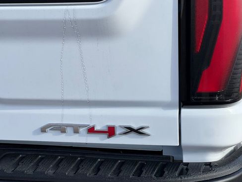 New 2026 GMC Sierra 2500 AT4X w/ AT4X AEV Edition AWD/4WD image 21