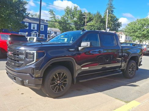 New 2026 GMC Sierra 1500 Elevation image 3