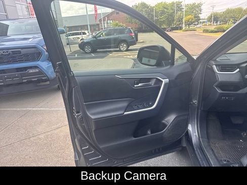 Used 2023 Toyota RAV4 XLE AWD/4WD image 12