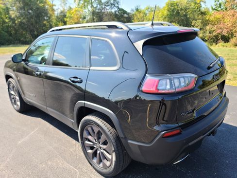 Used 2021 Jeep Cherokee Latitude Lux 80th Anniv w/ Quick Order Package 26U 80TH image 8