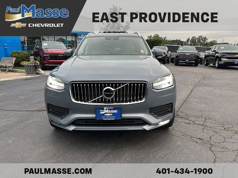 Used 2022 Volvo XC90 T6 Momentum w/ Climate Package AWD/4WD image 2