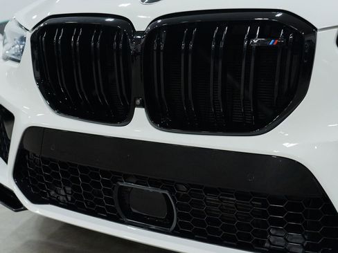 Used 2021 BMW X5 M w/ Competition Package image 12