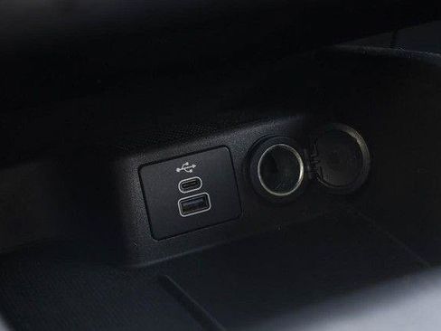 Used 2025 Ford Escape ST-Line AWD/4WD image 15