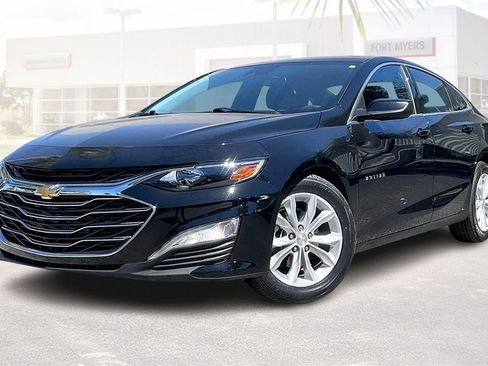 Used 2025 Chevrolet Malibu LT image 29