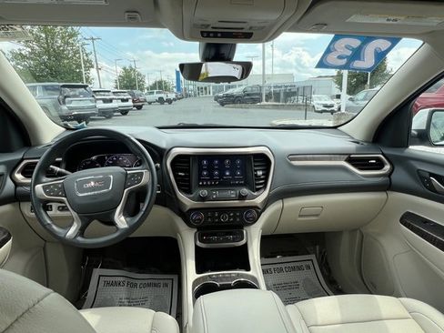 Certified 2023 GMC Acadia Denali w/ Denali Technology Package image 3