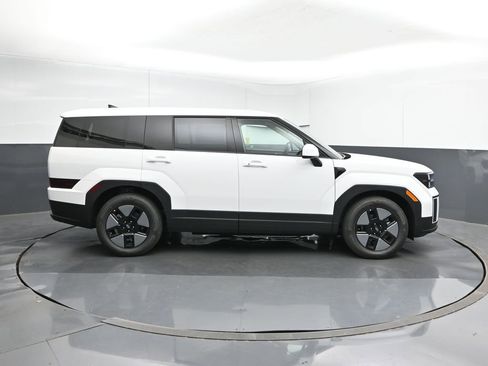 New 2026 Hyundai Santa Fe SE FWD image 6