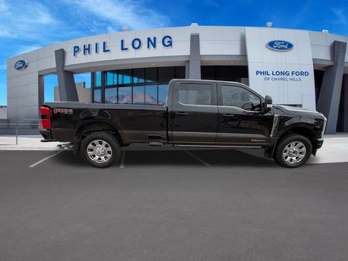 Certified 2025 Ford F350 King Ranch AWD/4WD image 8