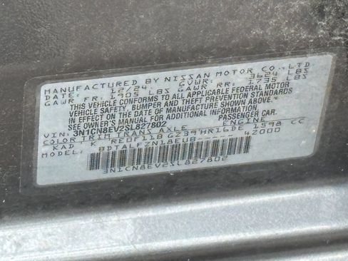 Used 2025 Nissan Versa SV w/ Trunk Package FWD image 10