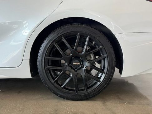 Used 2019 Toyota Camry XSE FWD image 10