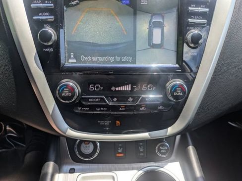Used 2017 Nissan Murano SV w/ Premium Plus Package AWD/4WD image 26