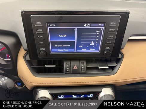 Used 2019 Toyota RAV4 XLE Premium AWD/4WD image 27