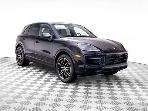 New 2026 Porsche Cayenne AWD/4WD image 6