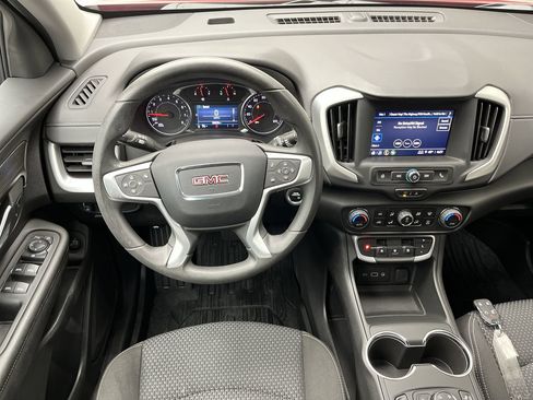 Certified 2024 GMC Terrain SLE w/ Driver Convenience Package image 13