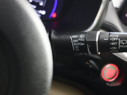 Used 2022 Acura MDX SH-AWD w/ Technology Package image 28