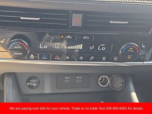 Used 2024 Nissan Rogue Platinum AWD/4WD image 20