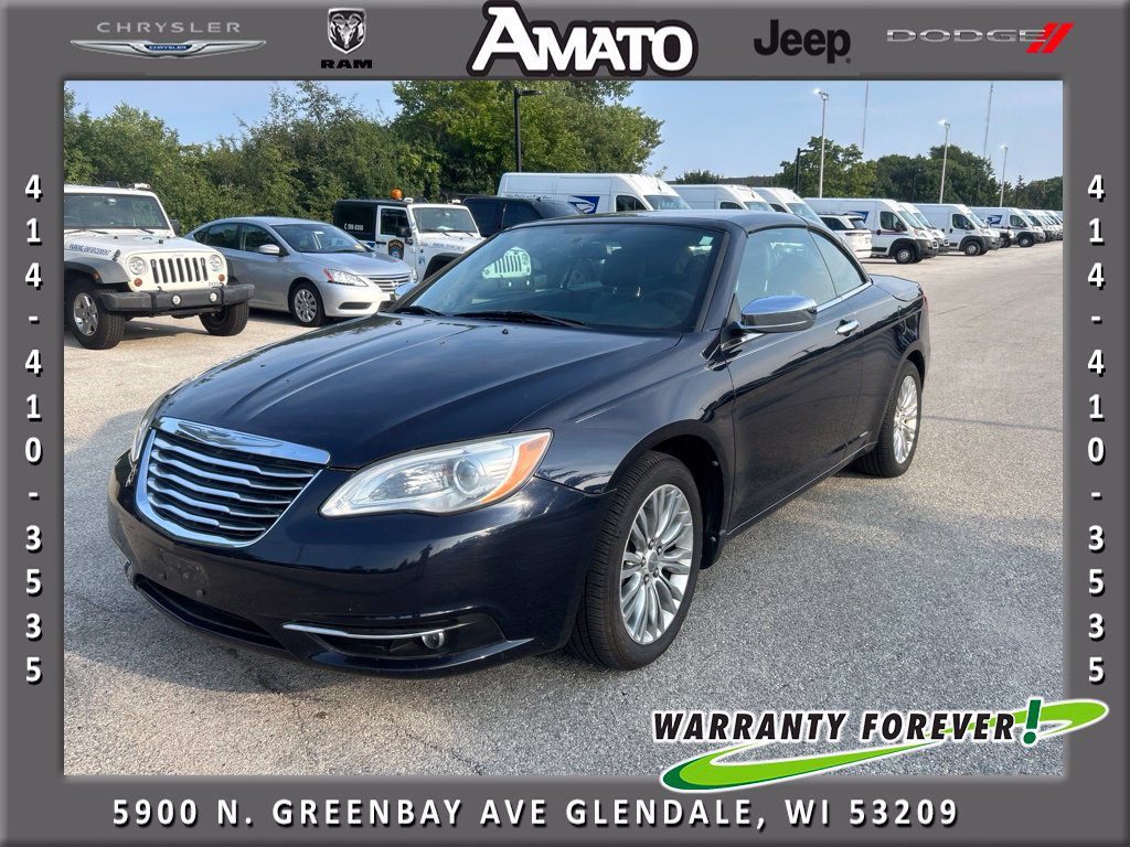 Used 2011 Chrysler 200 Limited FWD image 1