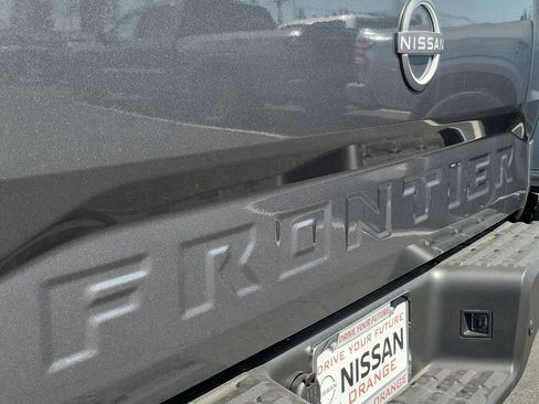 New 2026 Nissan Frontier SV w/ SV Convenience Package image 17