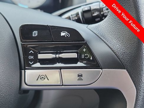 Used 2024 Hyundai Tucson SEL FWD image 5