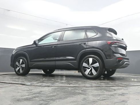 Used 2025 Volkswagen Taos S image 36