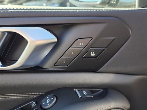 New 2026 BMW X5 xDrive50e image 16