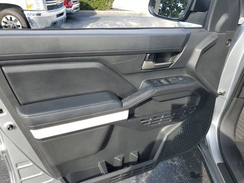 Used 2024 Toyota Tacoma TRD Off-Road image 16