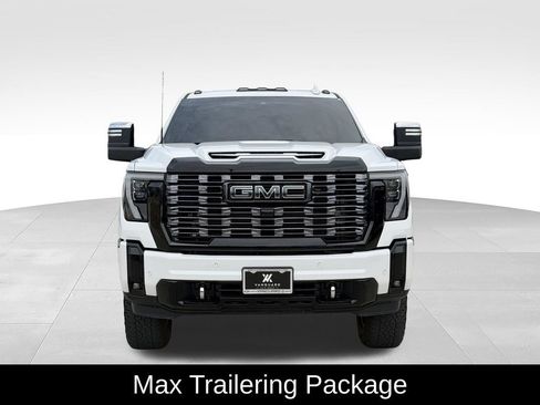 Used 2026 GMC Sierra 2500 Denali Ultimate w/ Max Trailering Package AWD/4WD image 3