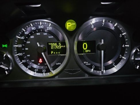 Used 2005 Aston Martin DB9 Coupe RWD image 5
