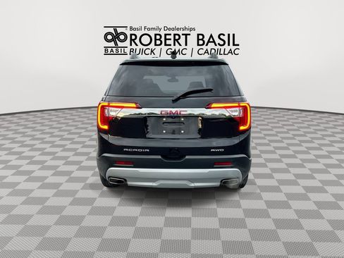 Used 2023 GMC Acadia SLT w/ Preferred Package AWD/4WD image 7