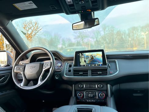 Used 2022 Chevrolet Tahoe RST w/ Luxury Package image 31