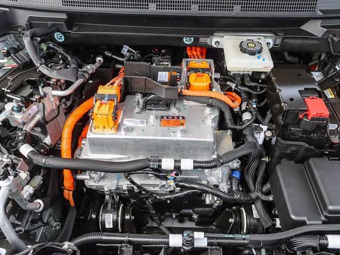 Used 2026 Chevrolet Equinox EV LT image 25