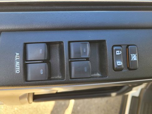 Used 2024 Toyota 4Runner SR5 image 15