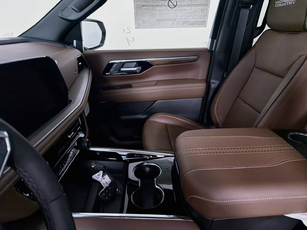 New 2026 Chevrolet Tahoe High Country AWD/4WD image 18