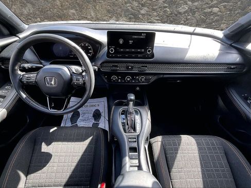 Used 2024 Honda HR-V Sport image 14